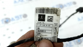 The wiring for the left threshold light on a Mercedes W167 GLE 350 450 20-23 is broken.