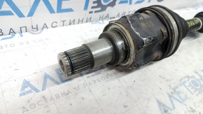 The front left half-shaft of a Toyota Prius 30 10-15 has stripped threads.