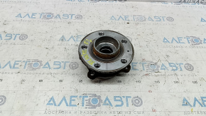 Front left hub Volvo XC60 18-23