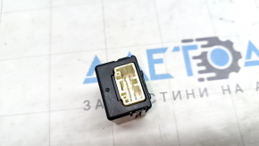Toyota Highlander 20-23 Passenger Seat Heating Control Unit