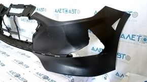 The bare front bumper of a 2020 Hyundai Sonata US SE without parking sensors is cracked.