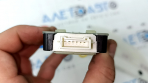 Lateral support for the driver's seat BMW 3 F30 12-18