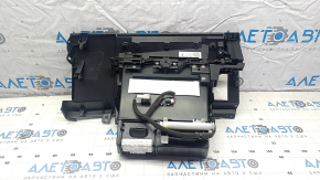 Nissan Ariya 23-25 black glove compartment
