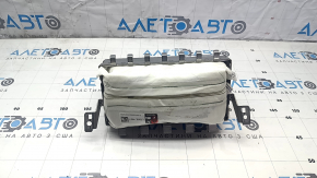 Nissan Ariya 23-25 AWD passenger airbag in the dashboard