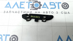 The front bumper mount, right lower fender, BMW 3 F30 12-18, is broken.
