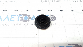Lower left radiator support for a Kia Sportage 17-22 2.4-liter tire