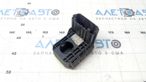 Kia Sportage 17-22 battery positive terminal cover