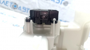 Nissan Ariya 23-25 center console air duct rear with actuator