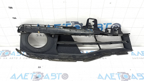 Right fog light grille frame for BMW 3 Series F30 16-18 Sport, broken structure