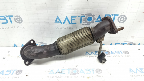 Kia Sportage 17-22 2.4 FWD exhaust pipe has a torn mesh and is rusty.