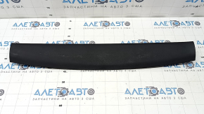 Kia Sportage 17-22 black upper trunk door trim, broken fasteners