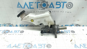 Kia Sportage 17-22 brake master cylinder with reservoir and cover