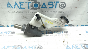 Kia Sportage 17-22 brake master cylinder with reservoir and cover