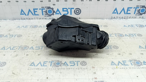Volvo XC60 22-25 B5 Upper Air Resonator