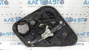 The rear left window lift mechanism for a Kia Sportage 17-22 is broken.