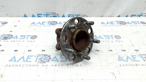 Kia Sportage 17-22 FWD rear right hub rusty