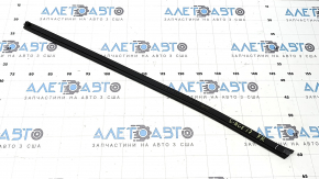 Inner glass seal for the front right door of a Kia Sportage 17-22