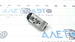 Kia Sportage 17-19 air conditioner heater valve