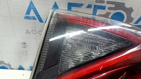 Toyota Prius 50 16-16 right upper fender light scratches