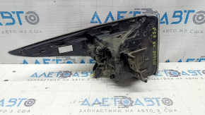 Toyota Prius 50 16-16 right upper fender light scratches