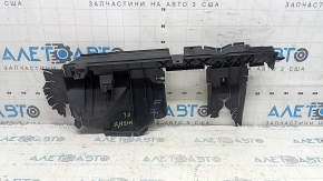 Left radiator deflector for Toyota Highlander 21-22 3.5, XSE