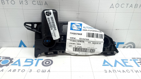 Right front bumper mount for Toyota Prius V 12-17