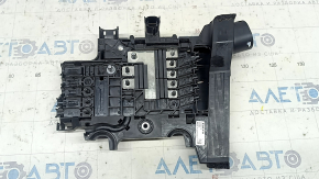 Volvo XC60 19-25 battery distribution plate without cover