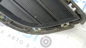 Kia Sportage 17-19 FWD front bumper lower grille without radar, structure, broken fasteners