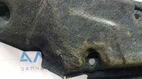 Right underbody protection for Toyota Highlander 20-22 3.5 is worn and has tears.