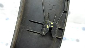 Rear left fender arch trim for Kia Sportage 17-22, structure, crack in fastening, scratches