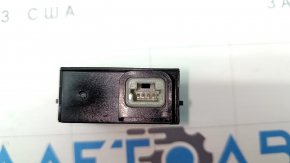 Nissan Ariya 23-25 rear USB Hub