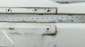 Kia Sportage 17-19 FWD front bumper without parking sensors, white, broken mount, scratches, non-factory holes