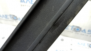 Front left outer door sill trim for Kia Sportage 17-22, black, scratches