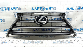 Radiator grille Lexus NX200t NX300h 15-17 Base, with emblem and molding, sand, broken mount