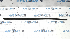 Kia Sportage 17-22 hood seal on the bumper