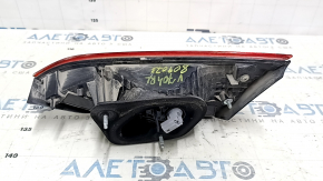 Left interior tailgate light for Toyota Camry v70 18-20 halogen, light, scratches