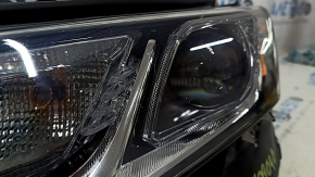 Left front headlight Toyota Camry v70 18-18 halogen + LED, crack in mount, cracked housing
