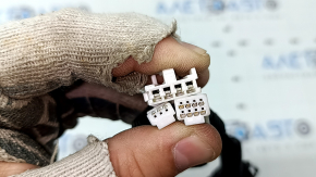 Toyota Prius 30 10-15 Junction Block Wiring