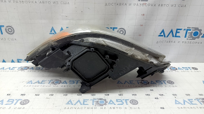 Right front headlight for Toyota Prius V 15-17, restyling, halogen, broken mounts, scratches