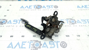 Toyota Rav4 19-24 hood lock without sensor, rusty