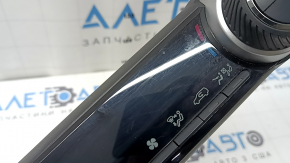 Toyota Rav4 19-24 dual zone climate control, scratches