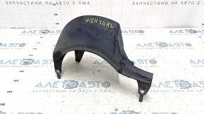 The rear left control arm cover under the spring of Toyota Highlander 20-25 is worn and dented.