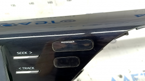 Toyota Camry V70 18-19 monitor, scratches, chrome peeling