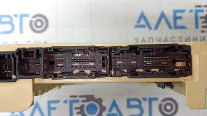 Toyota Rav4 19-24 dashboard fuse box