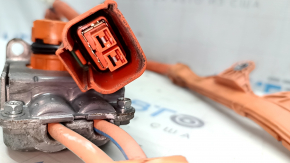 High-voltage cable for the Toyota Rav4 19-25 hybrid compressor