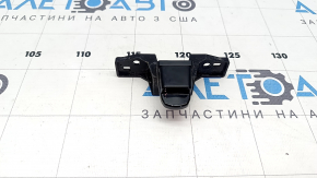 Nissan Ariya 23-25 grille chamber plug