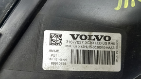 Volvo XC90 16-18 LED front right headlight assembly, sand, cracks in the glass, broken mount