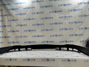 The bare rear bumper, upper part, of the Audi Q7 16-25