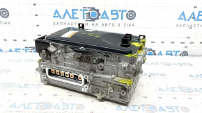 The Toyota Camry V70 18-24 inverter has a broken chip.