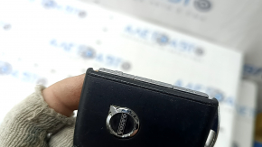 Volvo XC90 16-25 keyless, 4-button, no cover, push buttons
